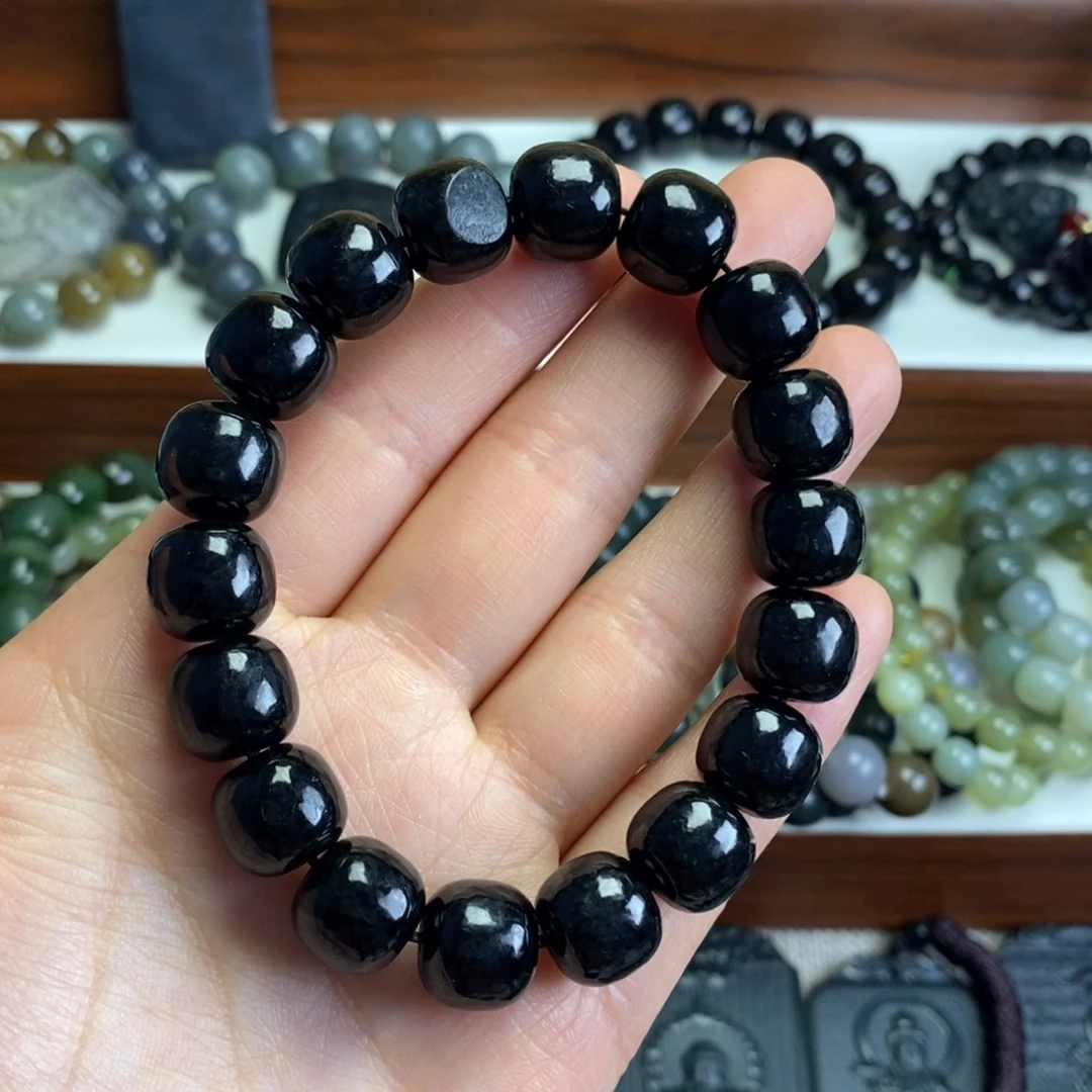 和田玉未镶嵌手串