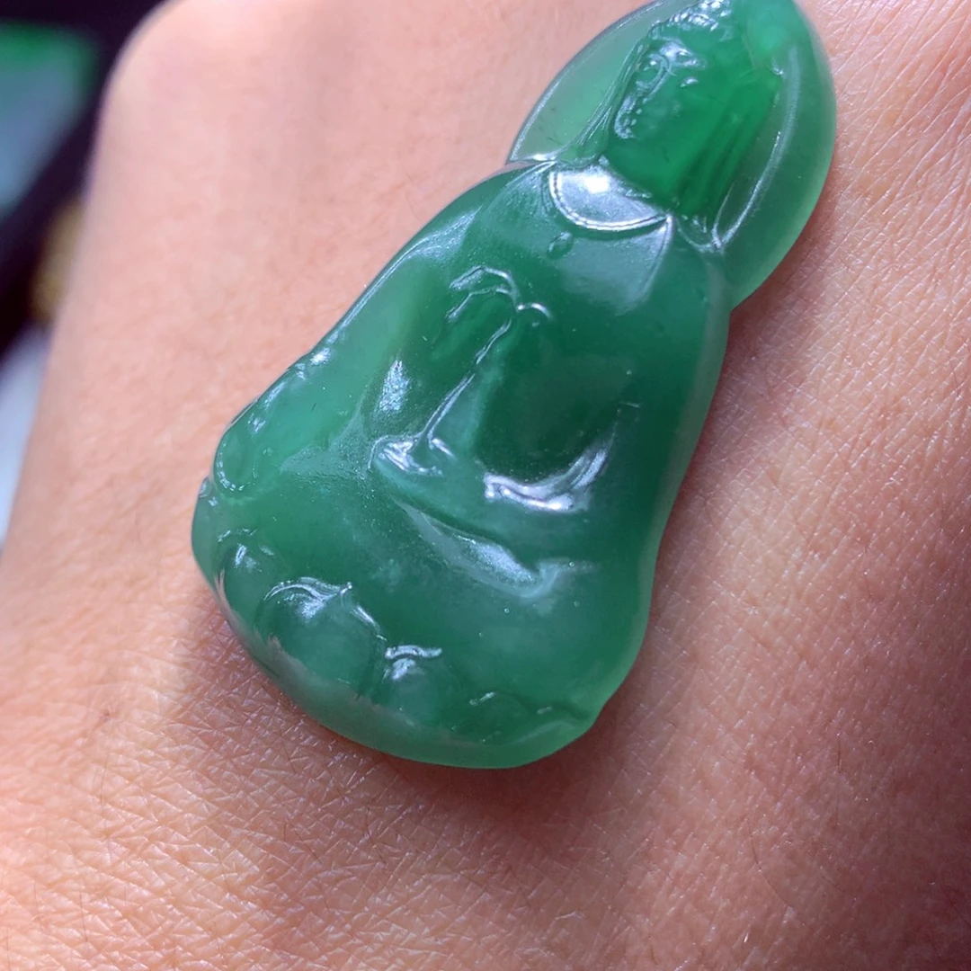 定制翡翠未镶嵌天然翡翠A货毛货挂件