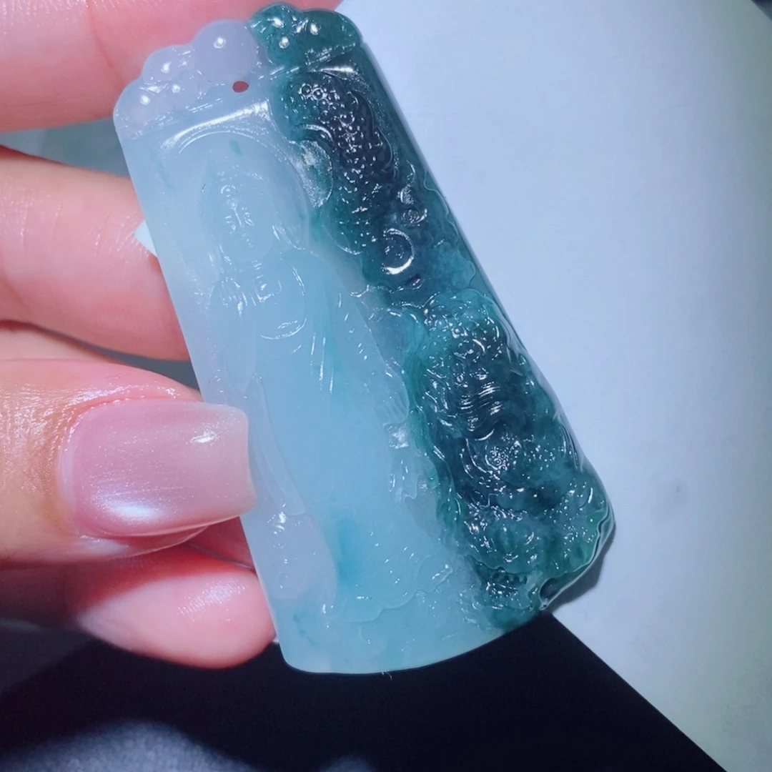 未镶嵌吊坠定制翡翠