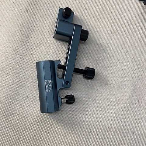 前置炮台不要地板抢色划痕