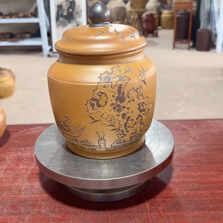 紫砂茶叶罐。。。。。。。。。。。。。