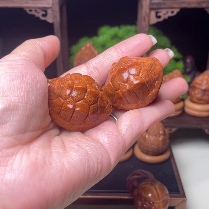 吊坠橄榄核龙脊富甲手球3.3