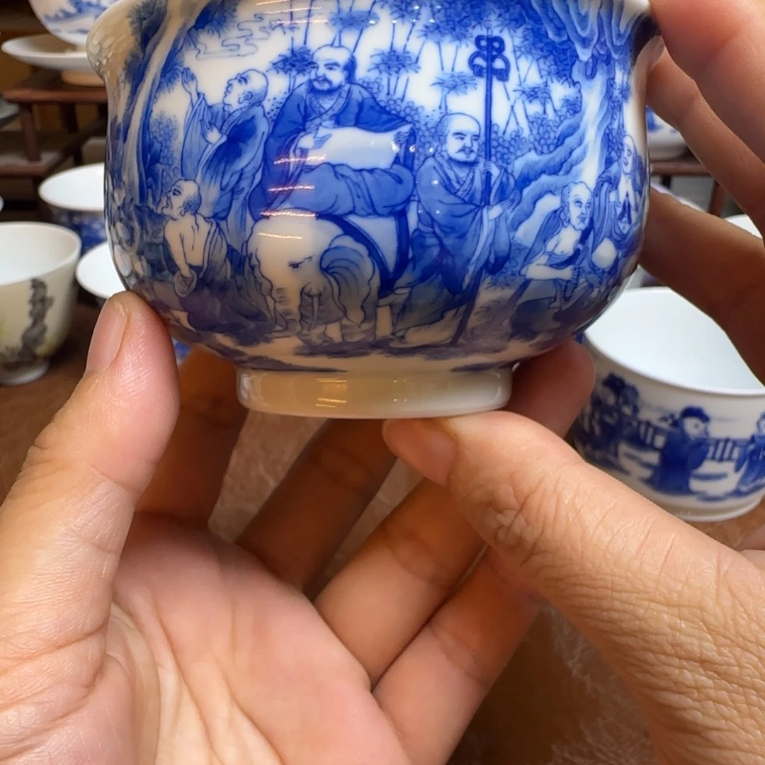 今天晚上的月亮很美啊