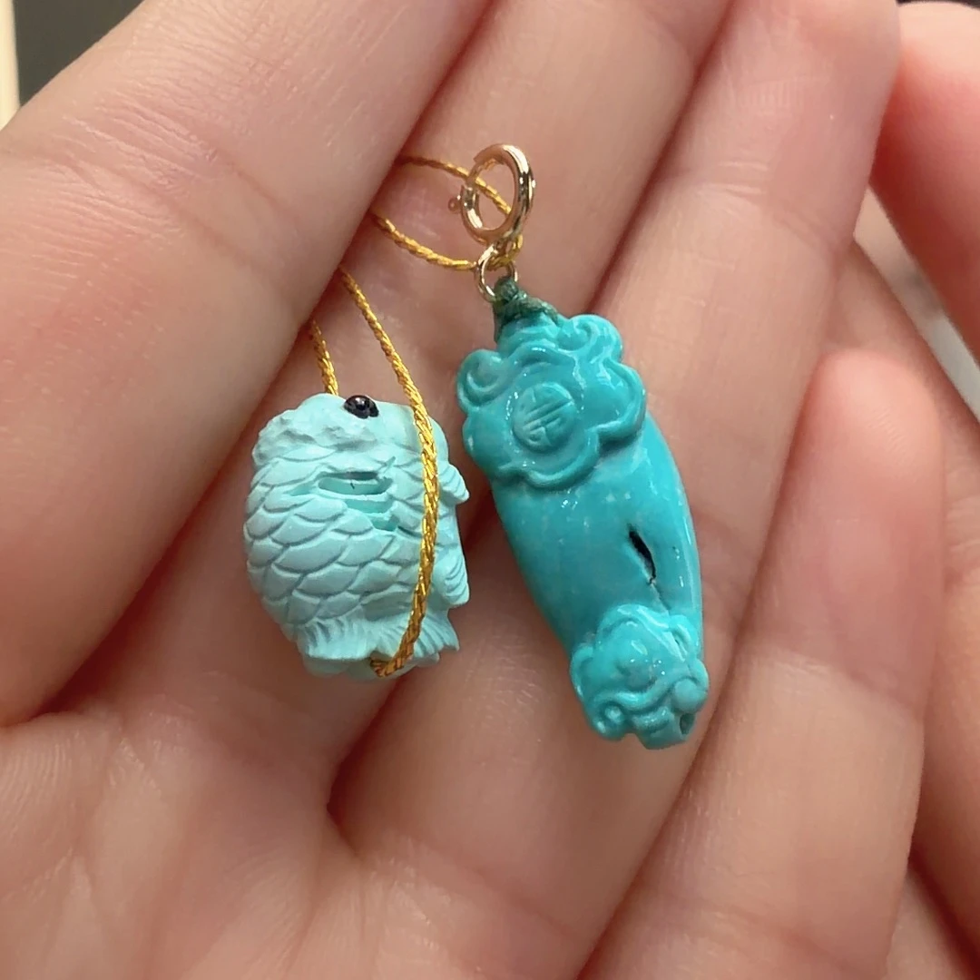 绿松石未镶嵌颈饰