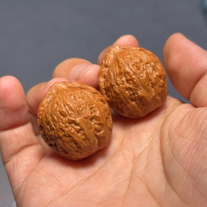 文玩核桃吊坠蛇皮纹4871