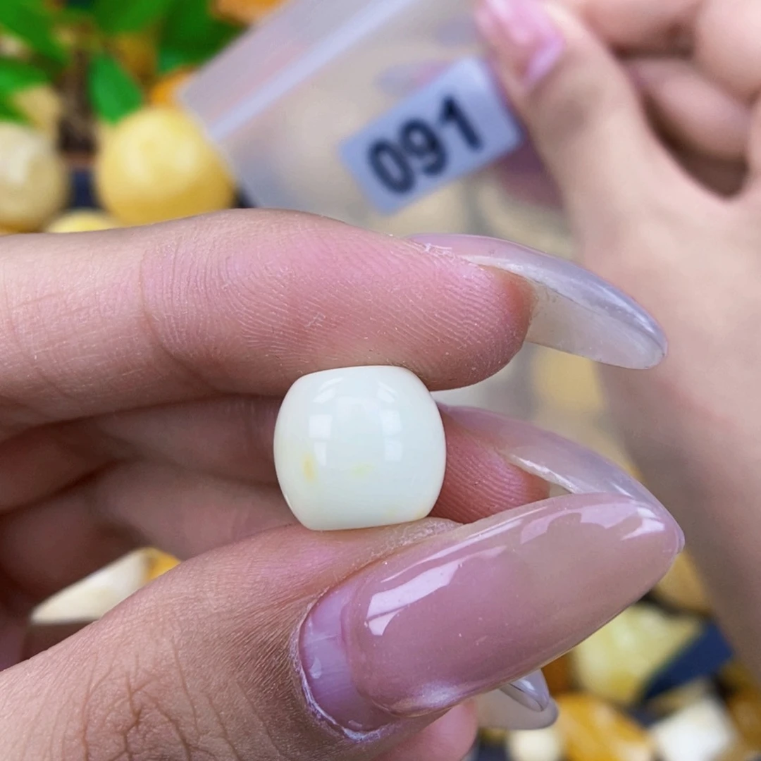 未镶嵌琥珀珠宝奇石五****宿11.4