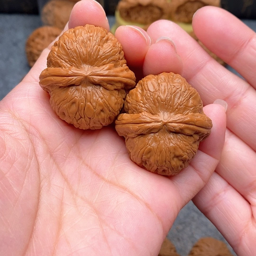 文玩核桃把件原****精品元宝38+全品