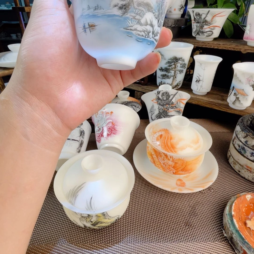 一**酒手绘图文图文的形式和形式的形式的