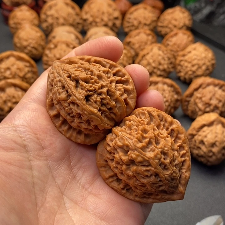 把件文玩核桃41尺金牛