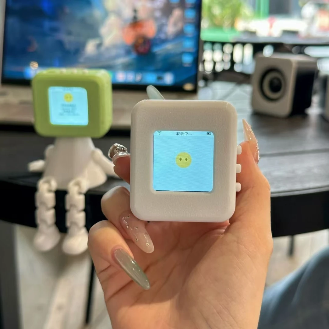 虾哥小智ai机器人ESP32开发板豆包Deepseek语音对话成品