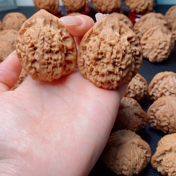 文玩核桃把件关帽45