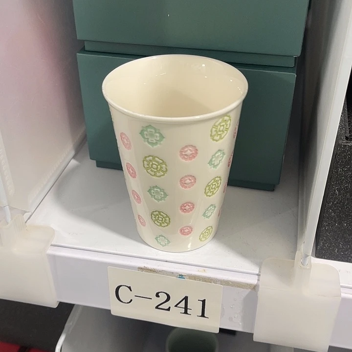 福利待遇多多哦哦哦