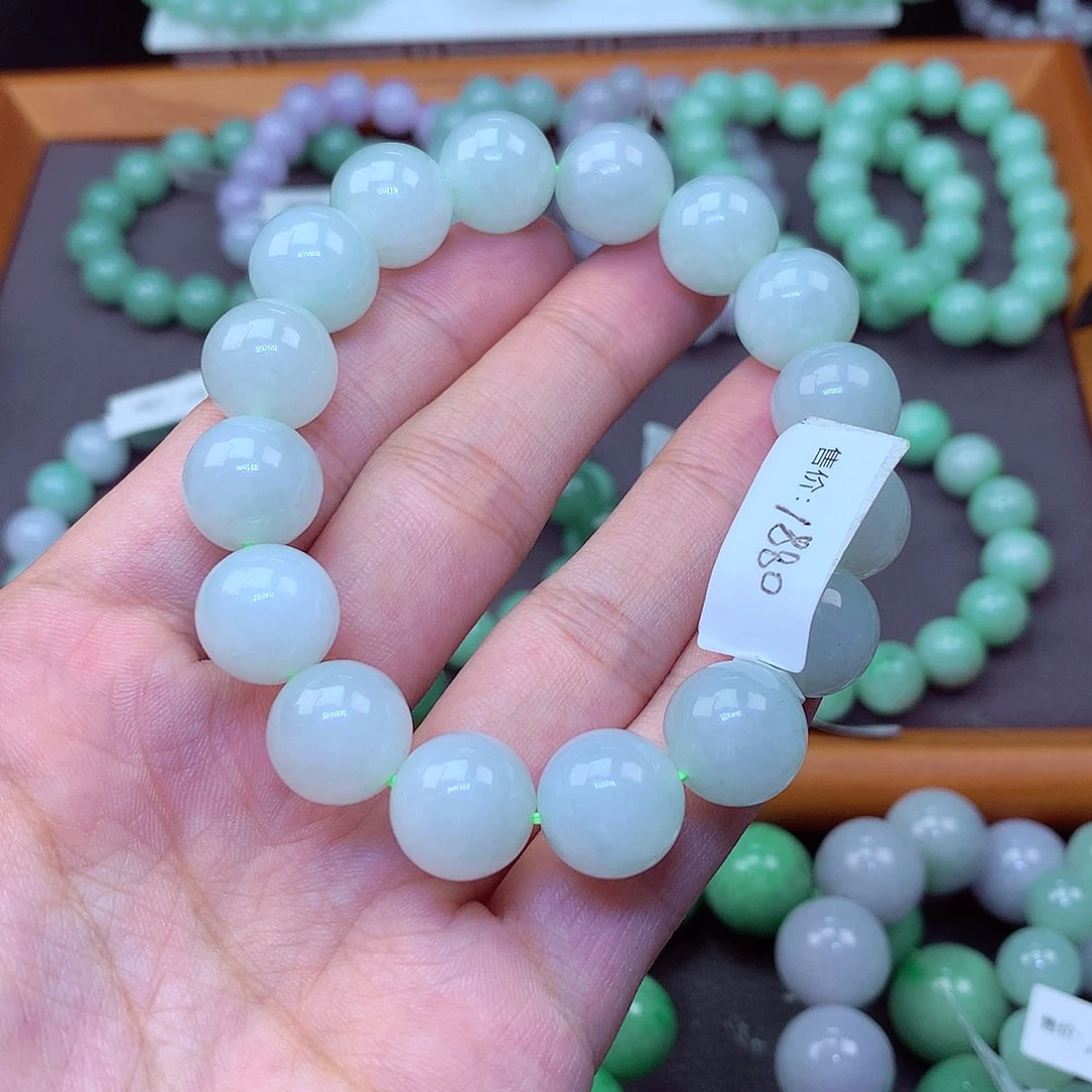 秒***言翡翠未镶嵌毛衣链