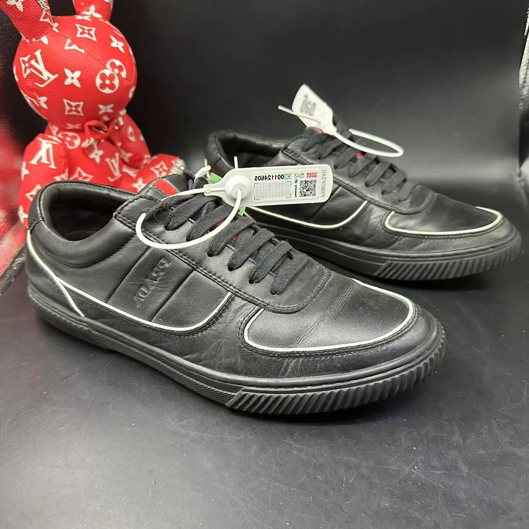 95新 Prada/普拉达 【AO福利】43欧码 男士黑白拼接休闲板鞋gl337