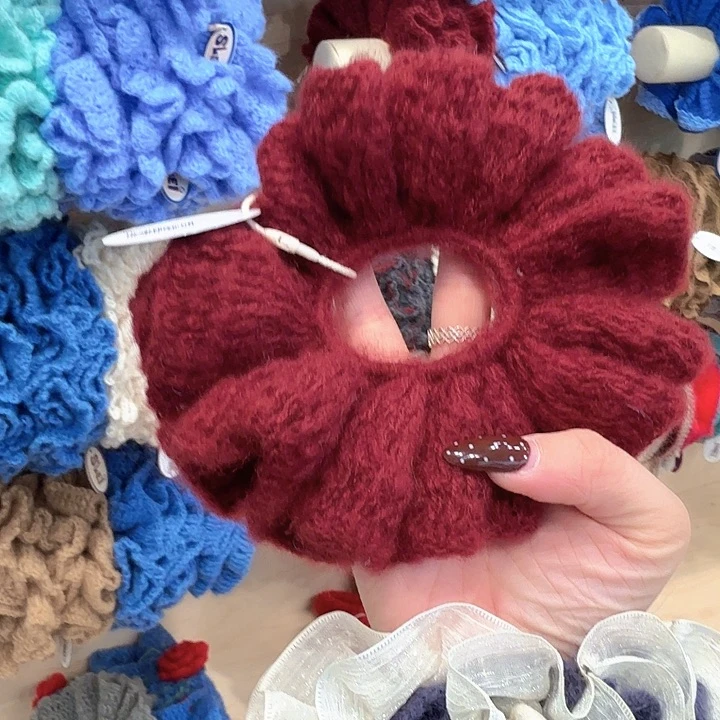 暗红色毛线发圈36