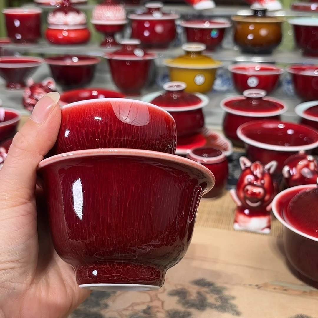 珍*.景德镇陶瓷红马坊压手杯