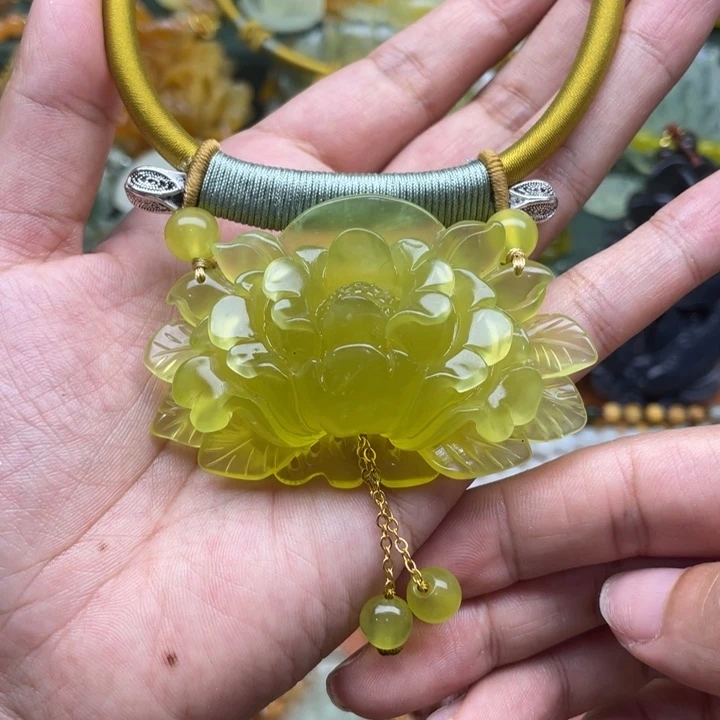 未镶嵌蛇纹石玉项链