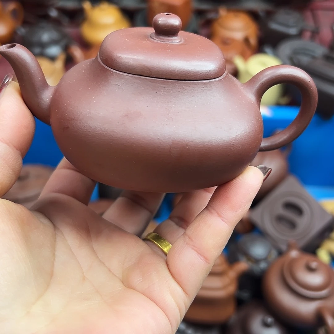 茶壶紫砂紫砂的……………………瑕疵