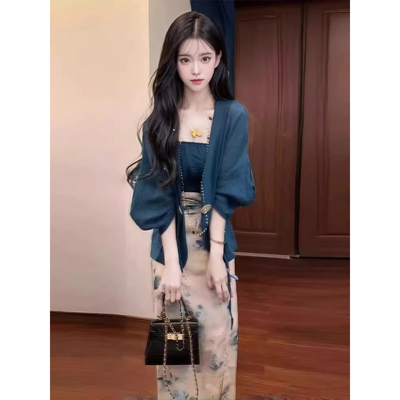 新中式国风套装女夏季新款复古气质开衫吊带碎花包臀半身裙三件套