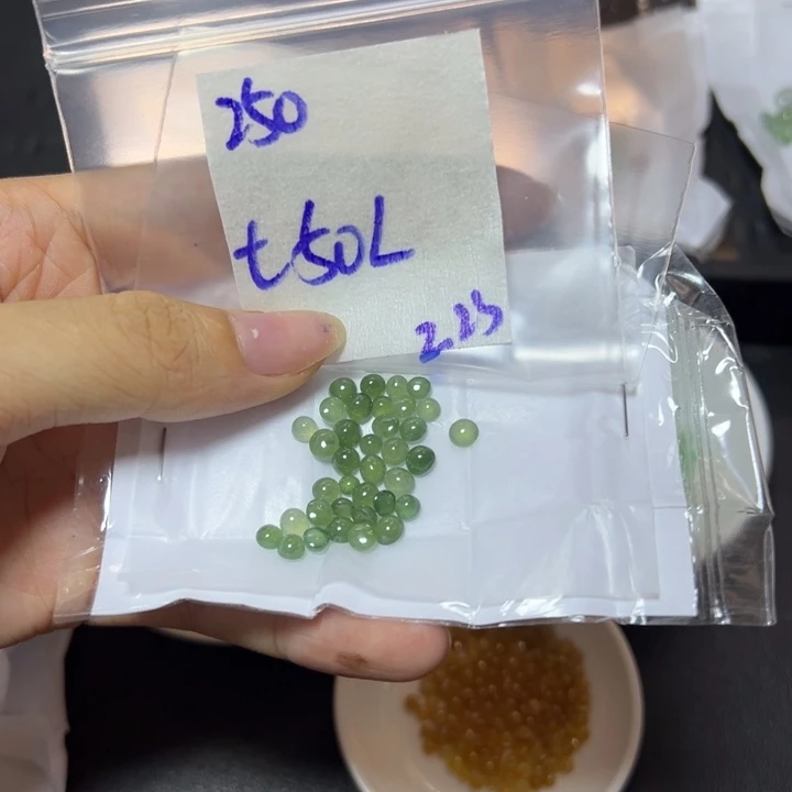 【闪购商品】定制翡翠未镶嵌L**.不退换