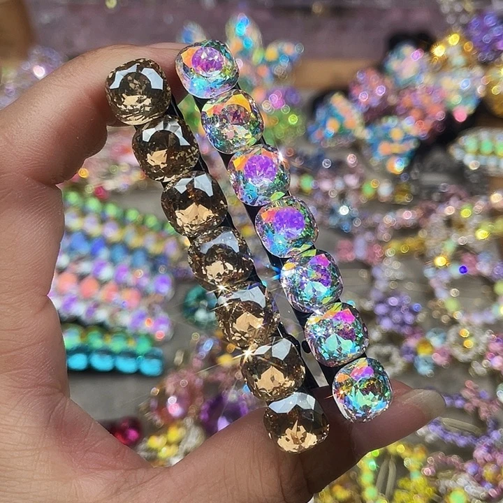 皮质铁合金边夹区