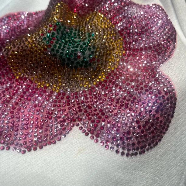 烫钻简约白色印花牡丹裤显瘦百搭休闲四分短裤