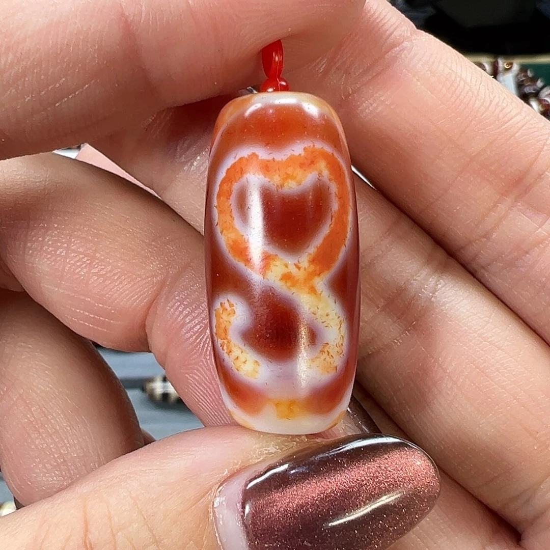 玛瑙/玉髓未镶嵌珠宝半成品吴老满藏红钙化如意勾