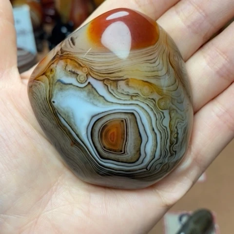 未镶嵌玛瑙/玉髓珠宝奇石草*办
