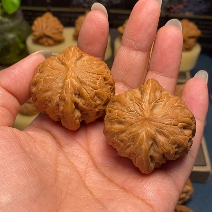 【闪购商品】把件文玩核桃铁锤