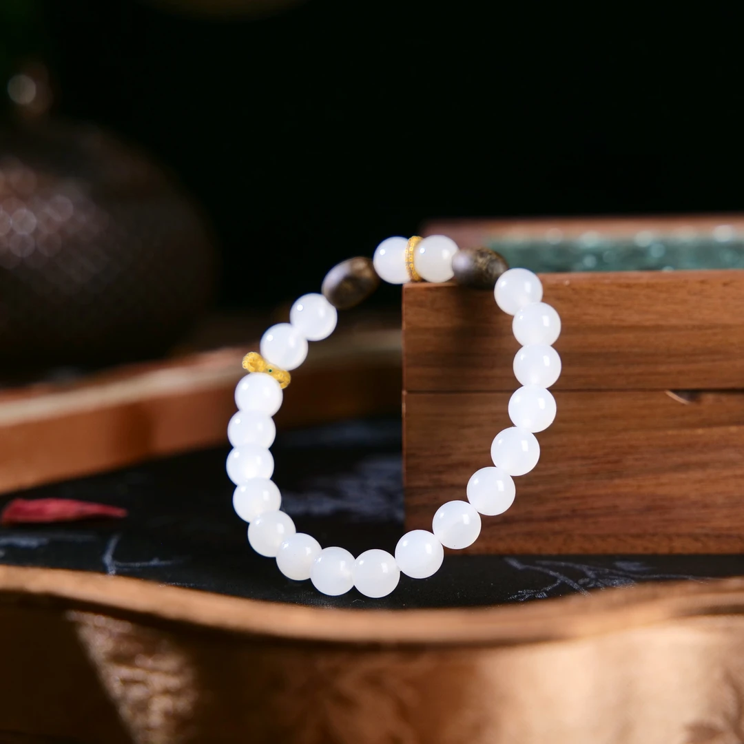 【小雨来了】和田玉8mm高冰白玉手串 925银配饰 手链 多样性发一件