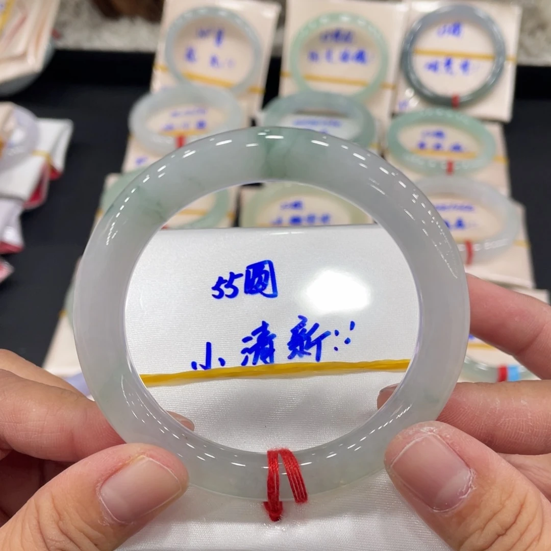 未镶嵌手镯翡翠缅甸翡翠天然翡翠