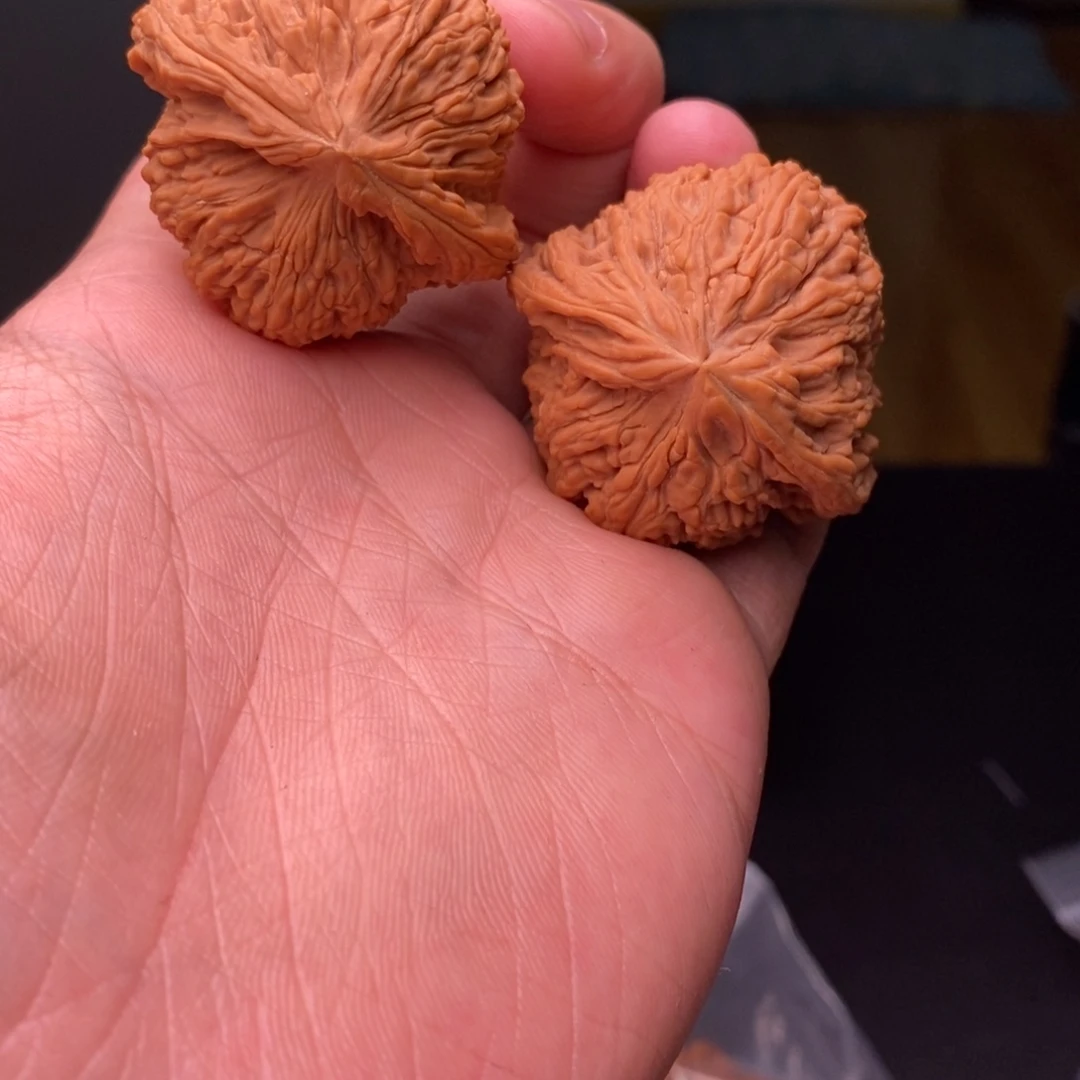 文玩核桃吊坠南疆石