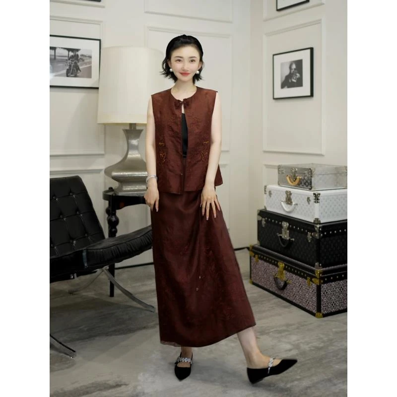 Betty Bairn【小重山  · 套装】老料桑蚕丝刺绣马甲套装25B-BW10273