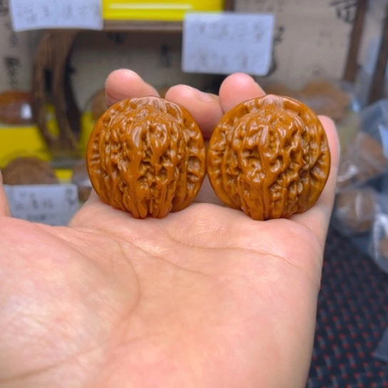 文玩核桃吊坠四座楼