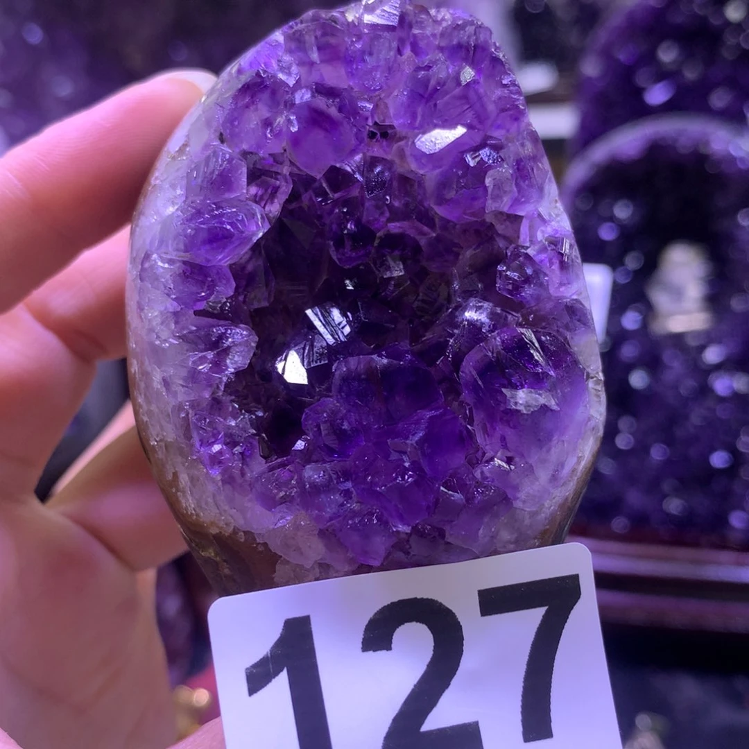 未镶嵌水晶大型摆件（非配饰）