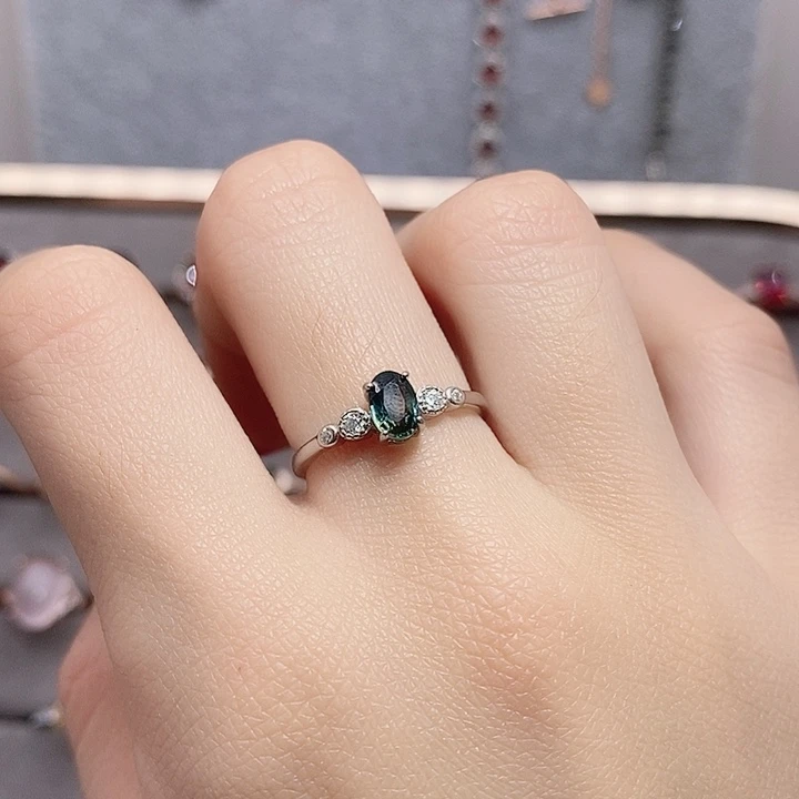 蓝宝石戒指银S925镶嵌戒指