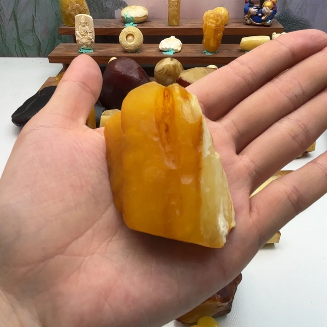 趣***楠定制琥珀未镶嵌蜜蜡