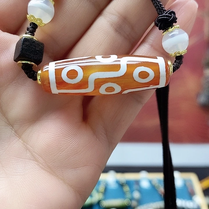 玛瑙/玉髓颈饰合金