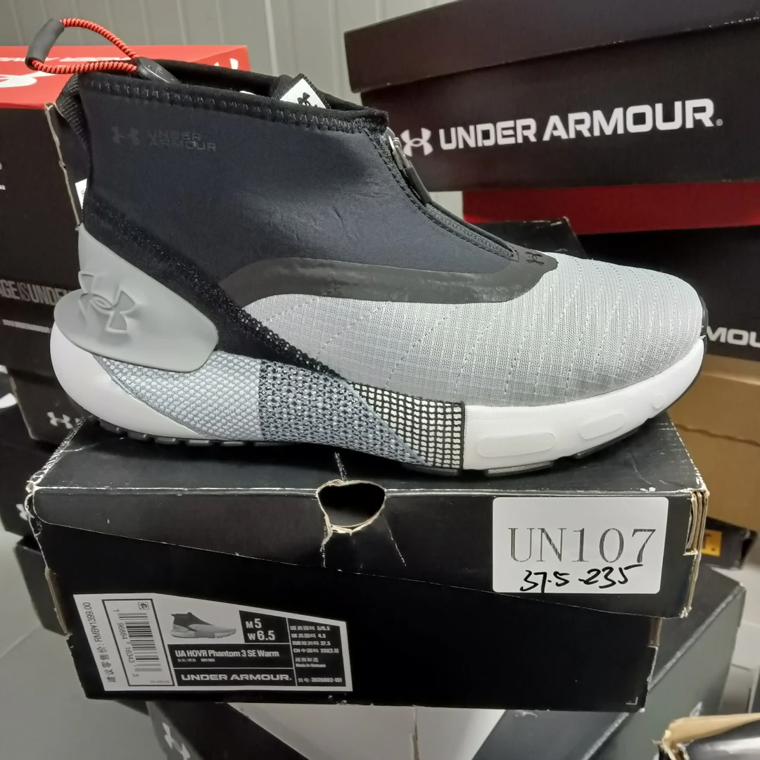 断码运动鞋-安德玛-UN107