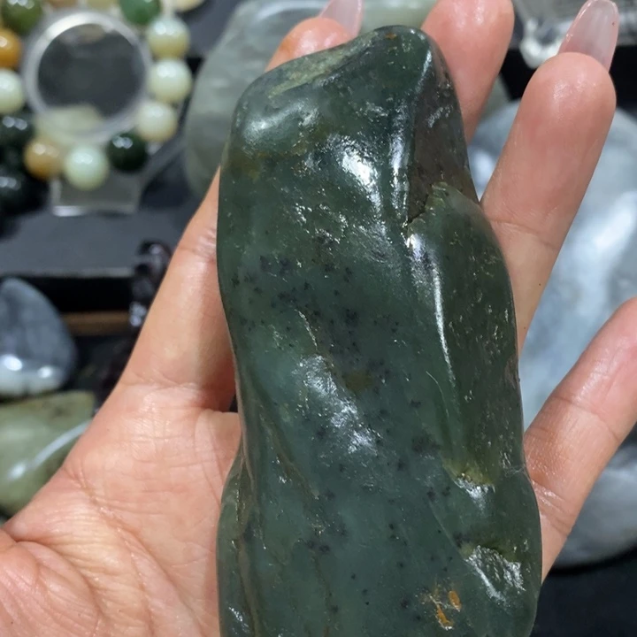 未镶嵌和田玉（糖玉）挂件