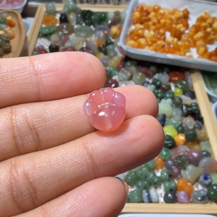 和田玉未镶嵌珠宝半成品