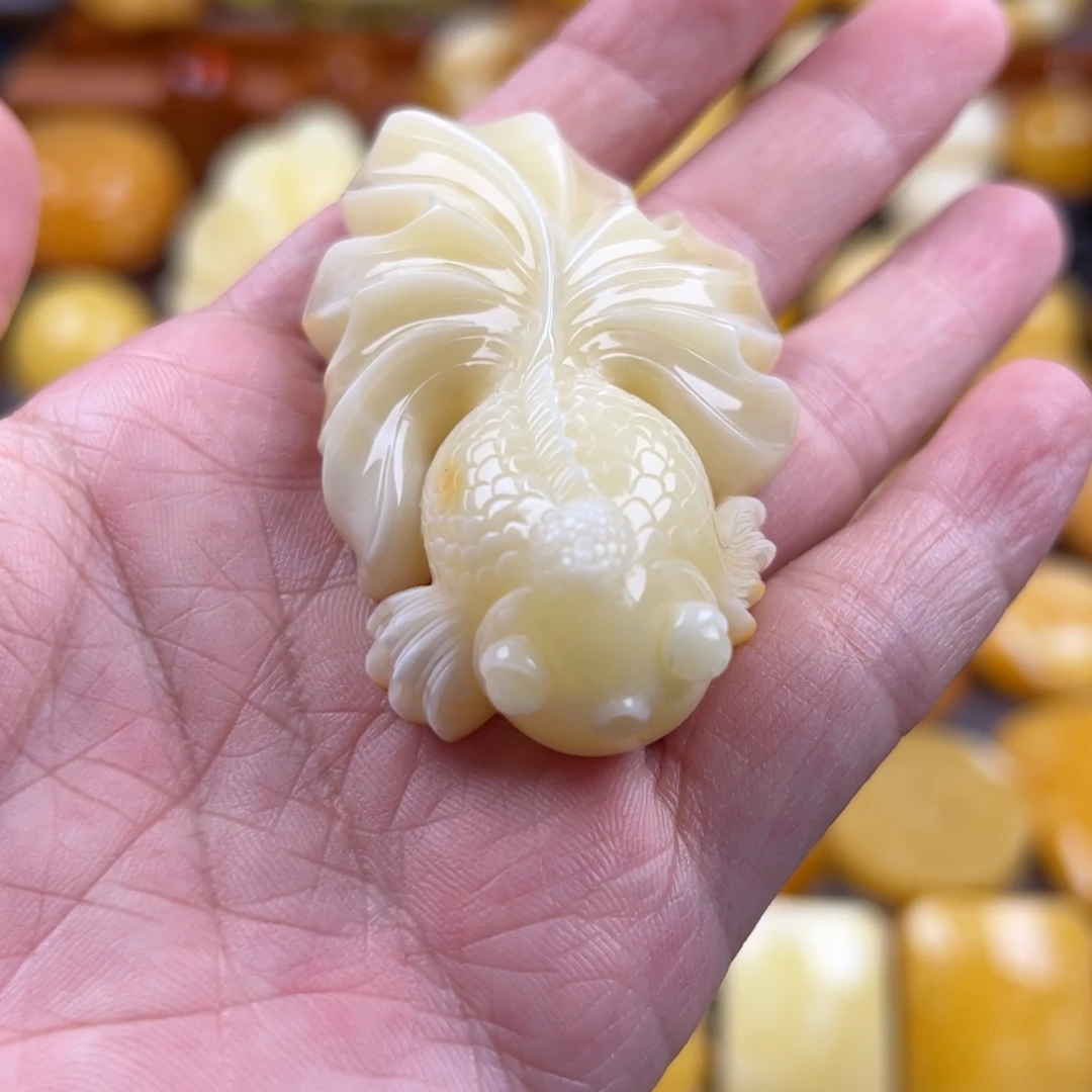 琥珀颈饰未镶嵌纯天然琥珀蜜蜡无优化