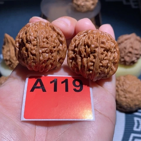 文玩核桃吊坠34山西楼子