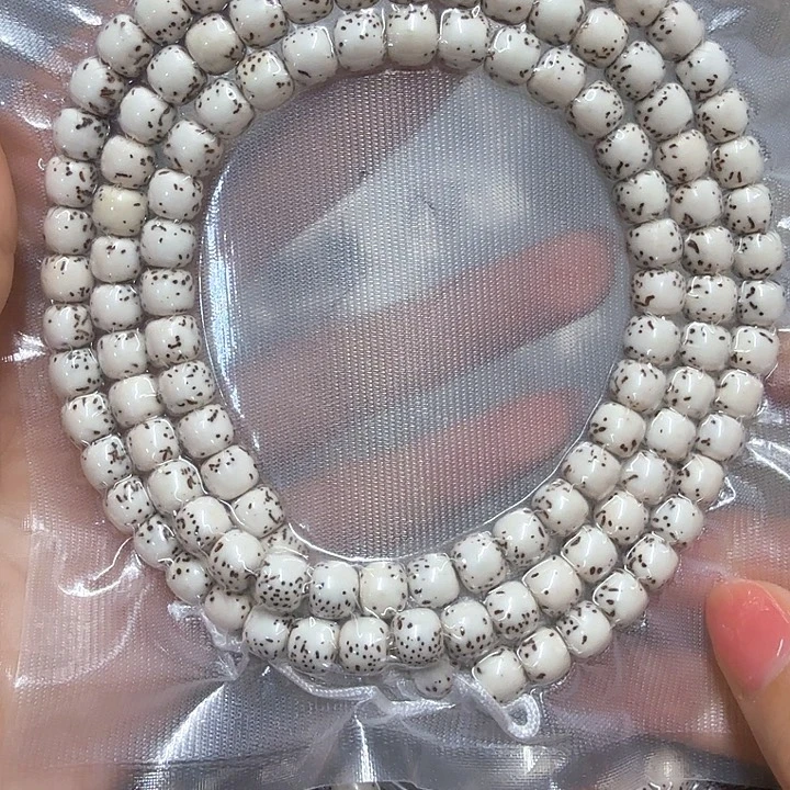 星月菩提手串原白河豚