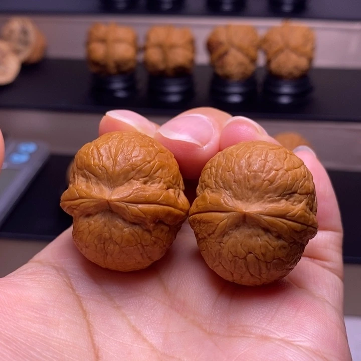 把件文玩核桃蛇皮球13