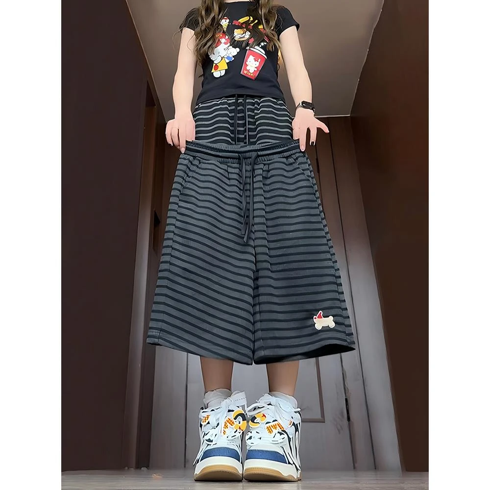 美式条纹短裤女夏季薄款潮牌小狗刺绣裤子过膝休闲运动四五分中裤