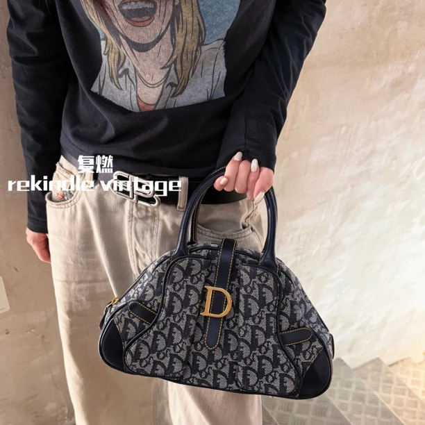 95新 DIOR/迪奥 复燃精选/蓝花保龄球小号元宝手提包