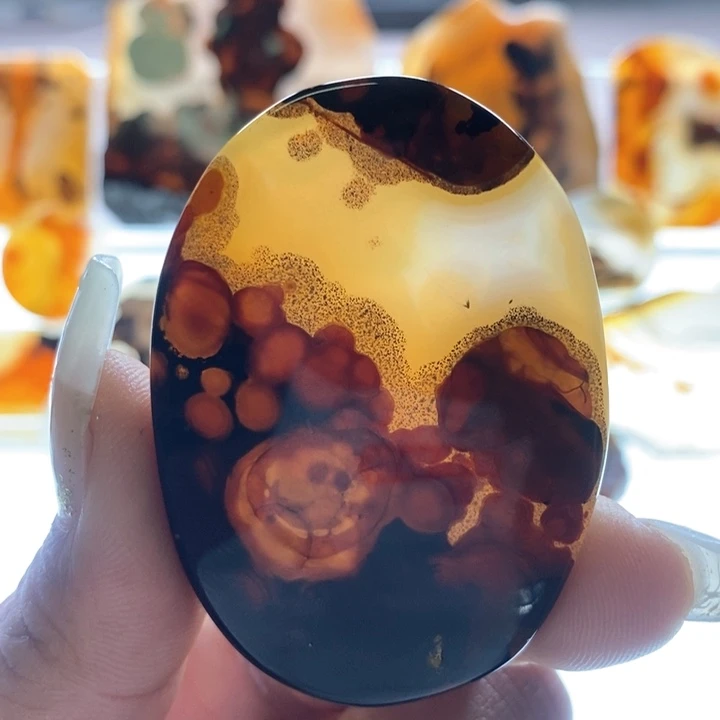 玛瑙/玉髓颈饰未镶嵌