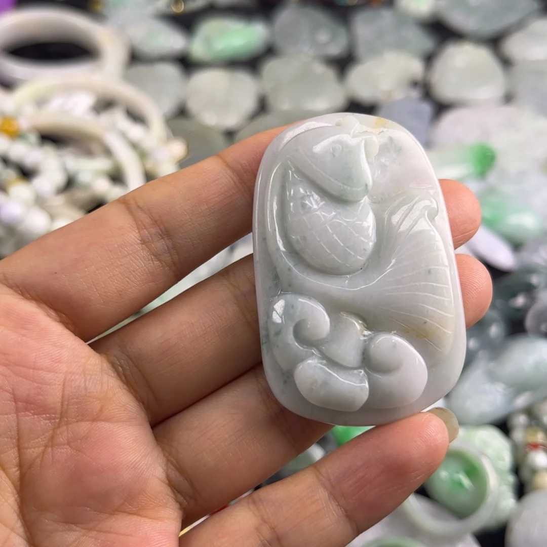 翡翠未镶嵌吊坠(不含链)