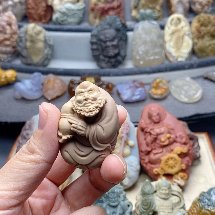 【闪购商品】定制石英质玉吊坠未镶嵌